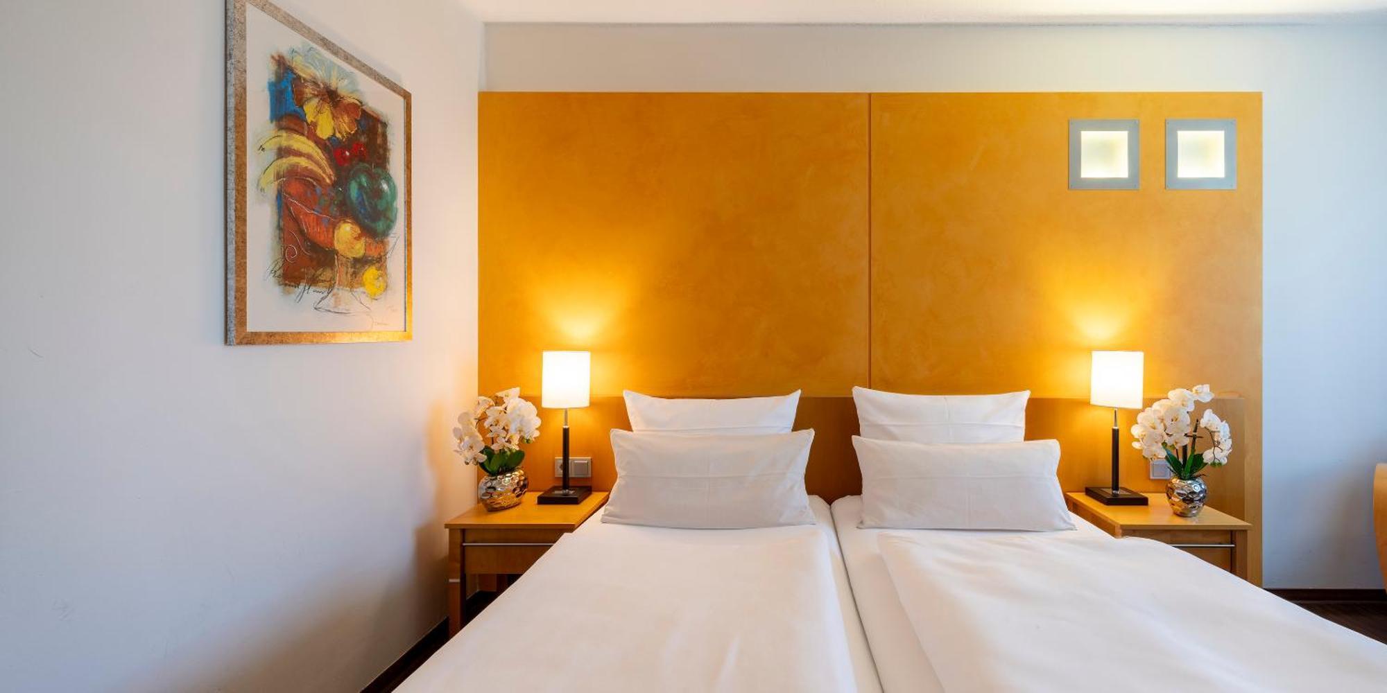 Best Western Hotel Schmoeker-Hof Нордерштедт Экстерьер фото