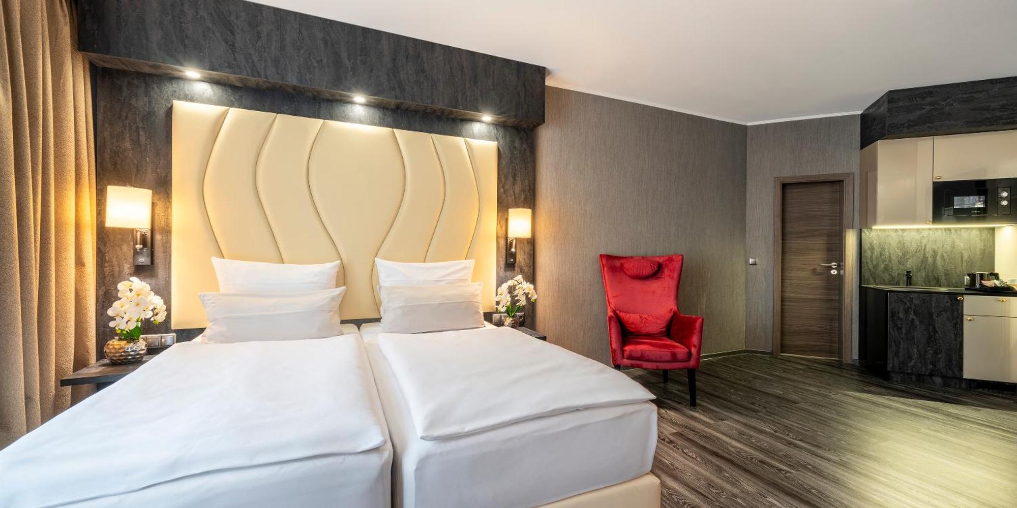 Best Western Hotel Schmoeker-Hof Нордерштедт Экстерьер фото